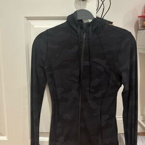 Super cute Lululemon camo define jacket size 4